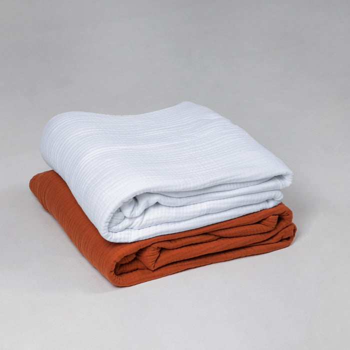 Soothing muslin blanket in Snow White