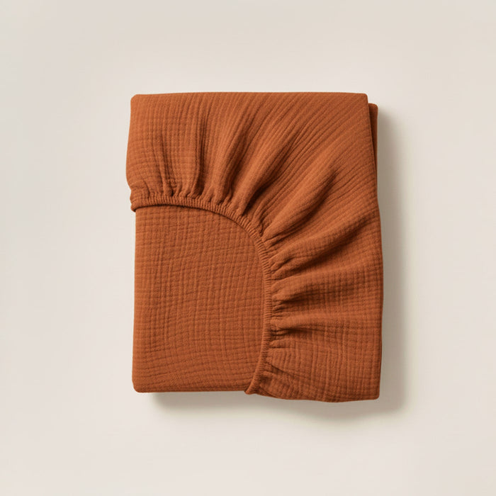 Muslin fitted sheet in Rust