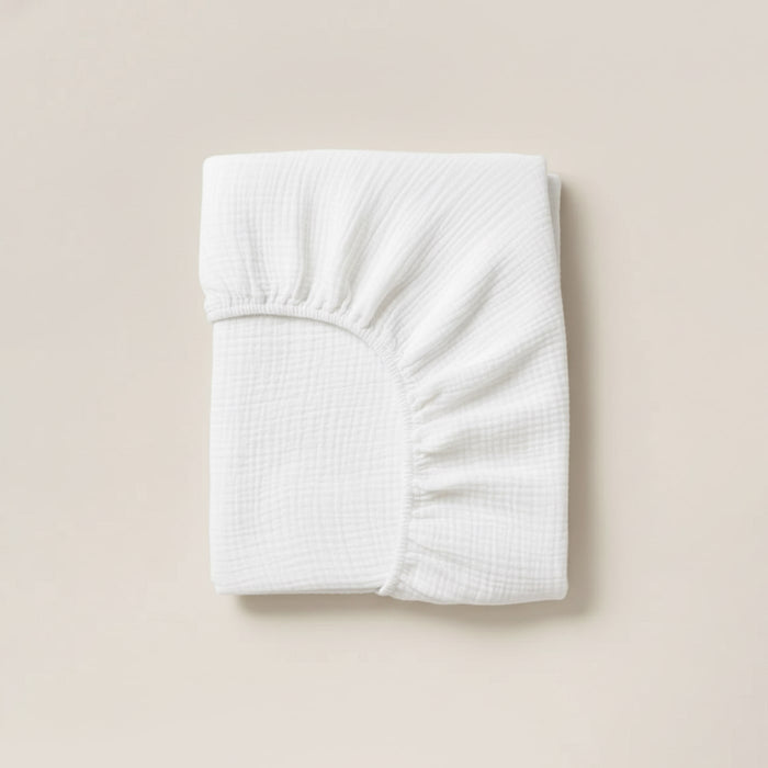 Muslin fitted sheet in Snow White